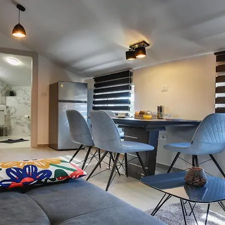 Apartment Exclusive