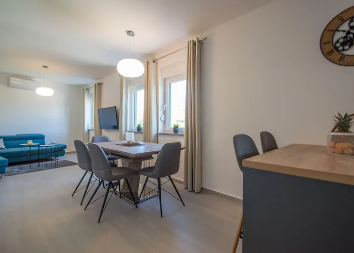 Exclusive Lejlighed Pula