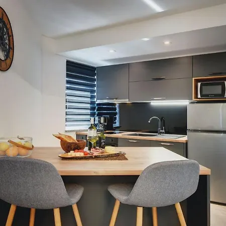 Exclusive Apartamento *