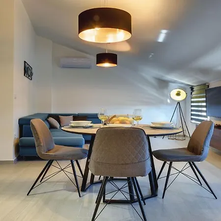 Exclusive Apartamento *